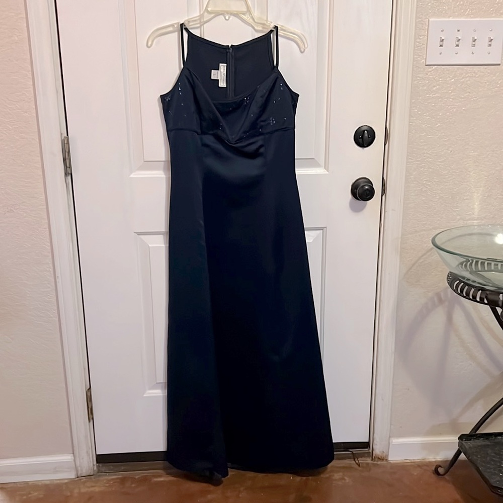 Beautiful full length gown, navy blue with sequins!